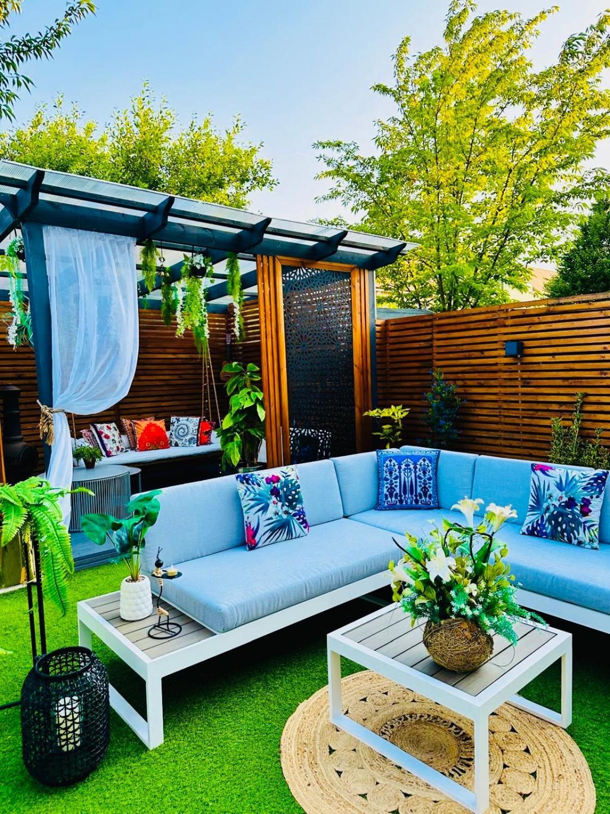 סלפורד Meezee Pearl Double Bed Lodge With Free Parking מראה חיצוני תמונה